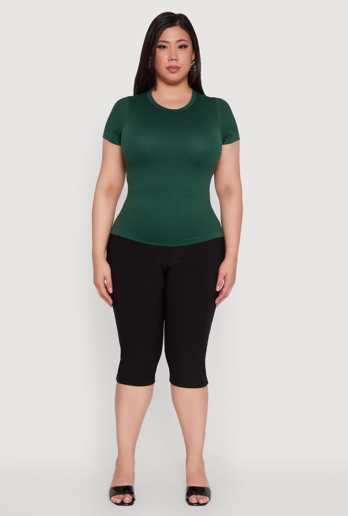 Plus Size Seamless Textured Knit Crew Neck T-Shirt