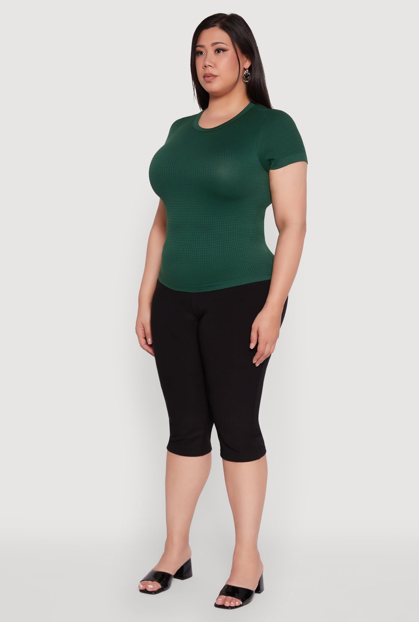 Plus Size Seamless Textured Knit Crew Neck T-Shirt